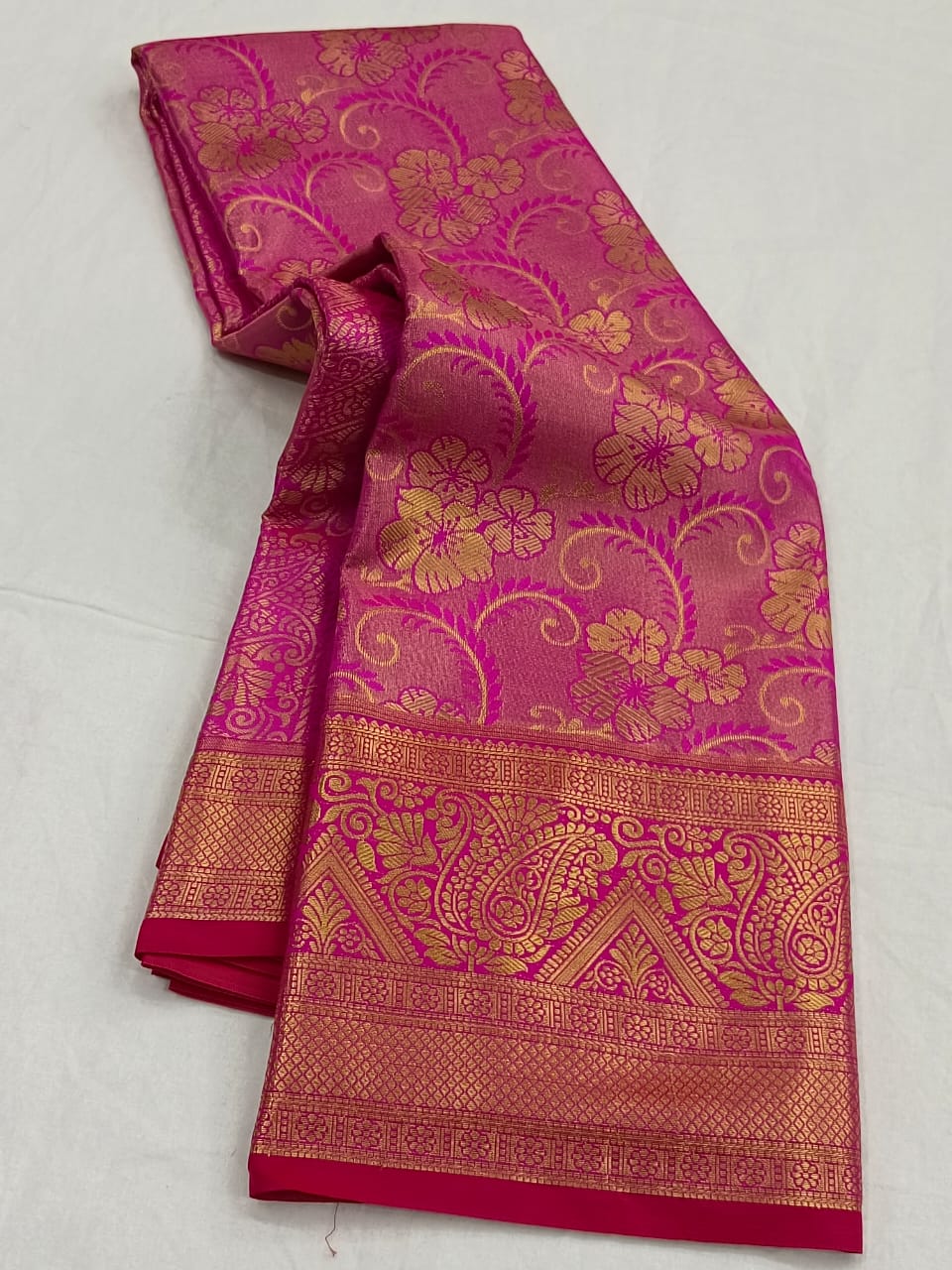Semi Silk Saree Traditional Pattern